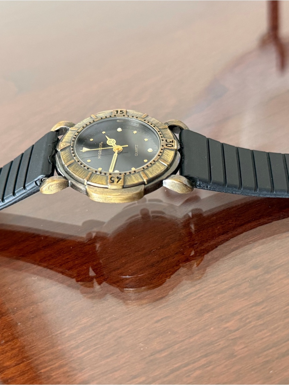 Mcgregor®️ - Classic Black Women’s Dive Watch - Black - Picture 3 of 7